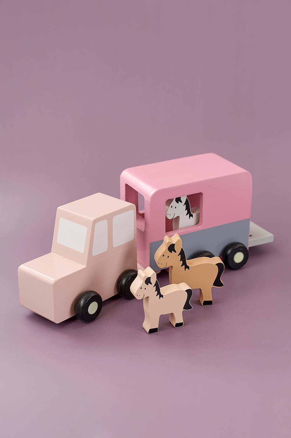Horse trailer